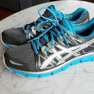 NWT Women's Asics Gel Blur 33 Running Sneakers